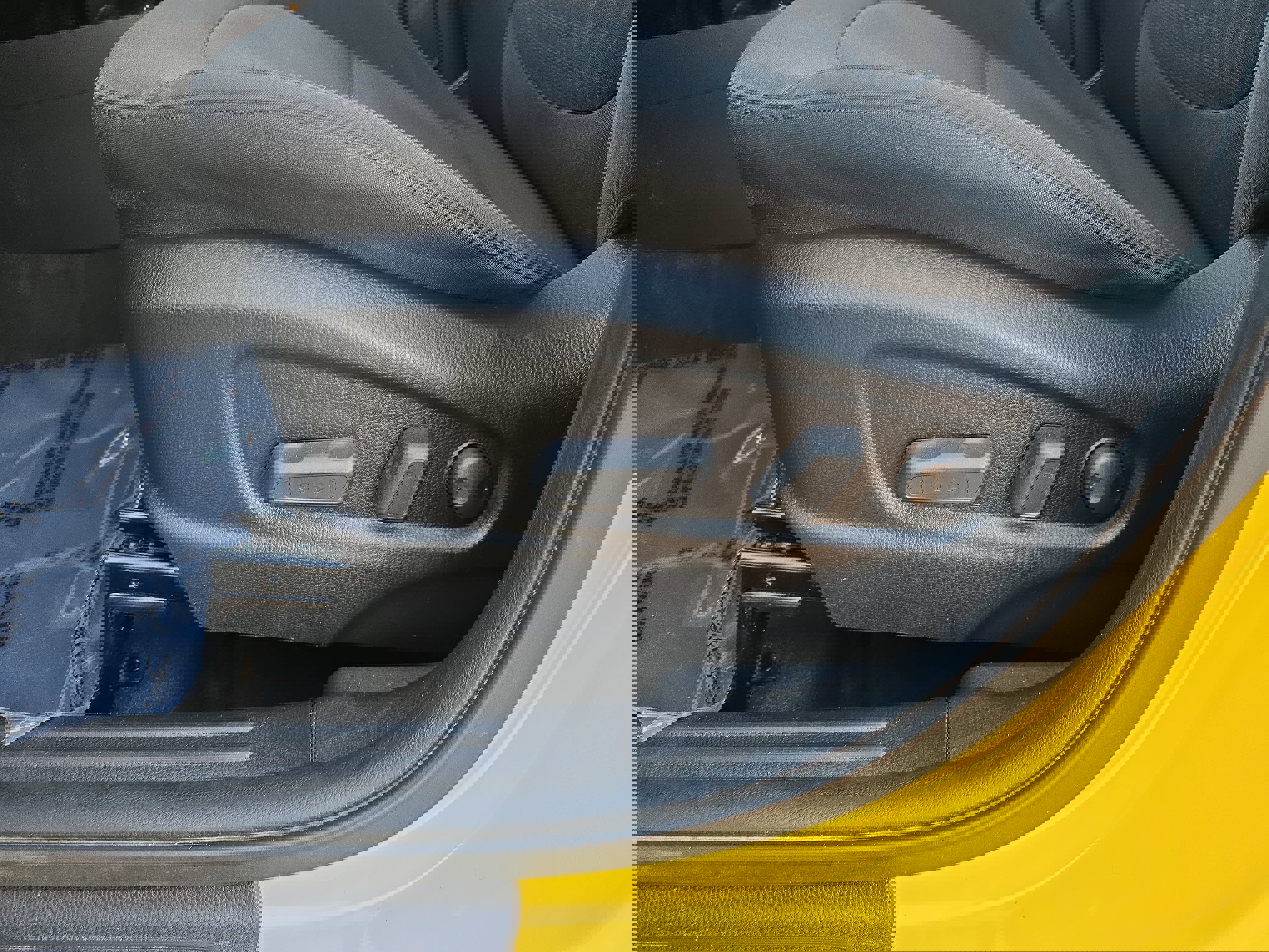 Used 2015 Kia Soul ! w/ Sun & Sound Package image 29