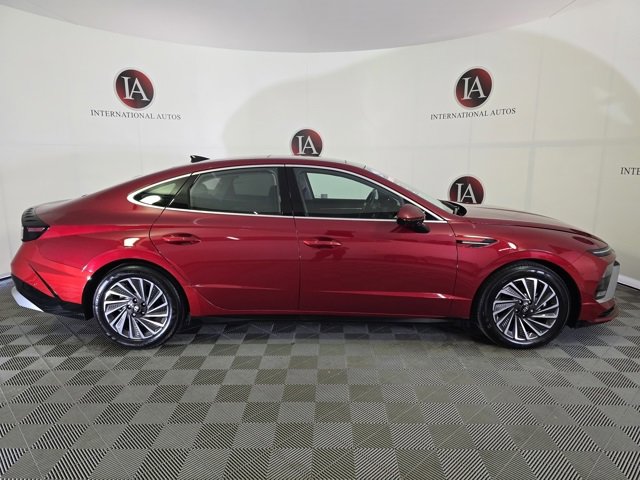 Certified 2024 Hyundai Sonata Limited image 4