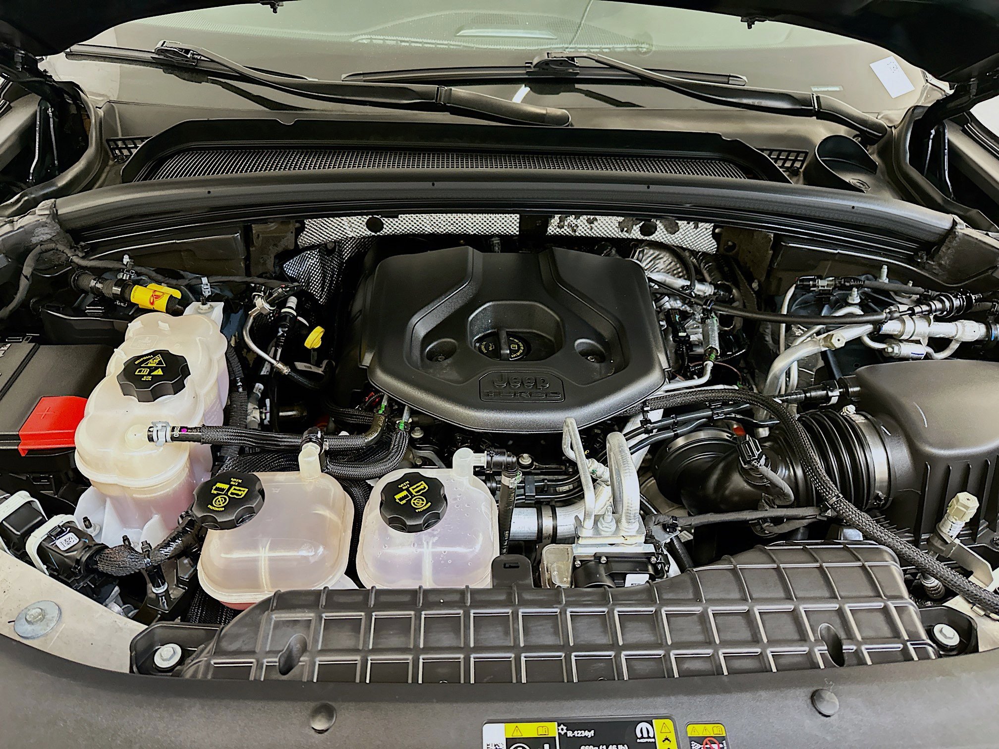Used 2023 Jeep Grand Cherokee 4WD 4xe image 36