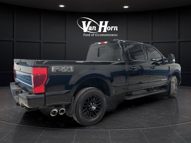 Used 2022 Ford F250 Lariat w/ Black Appearance Package image 3