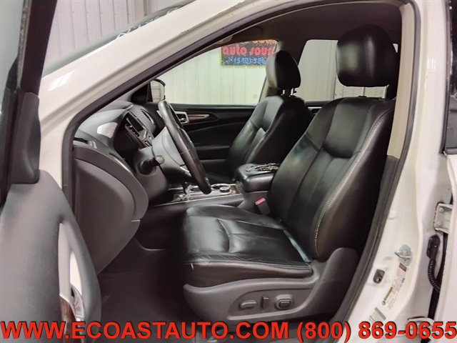 Used 2013 Nissan Pathfinder SL w/ Cargo Pkg AWD/4WD image 10