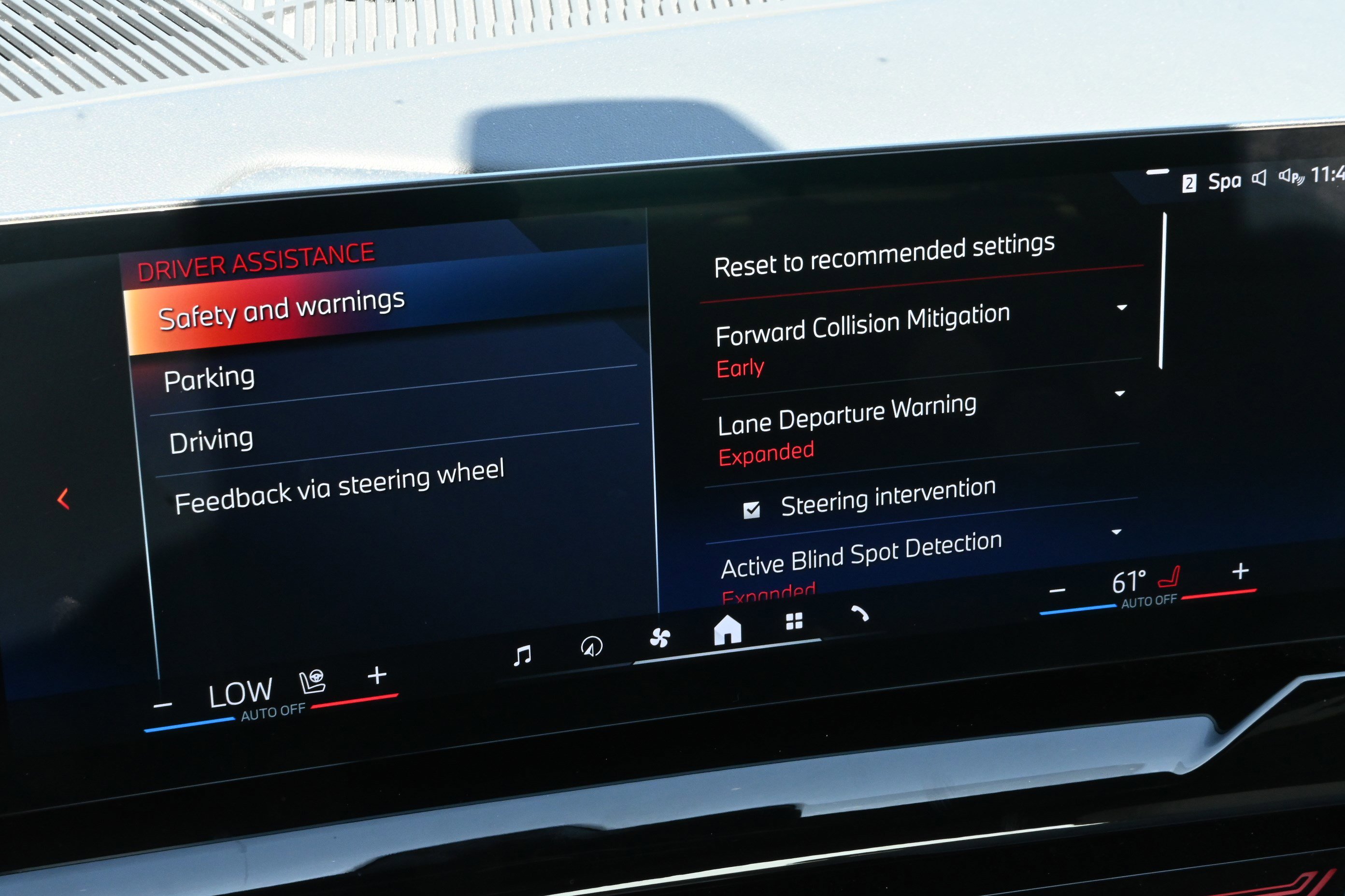 Certified 2024 BMW 530i w/ Convenience Package image 30