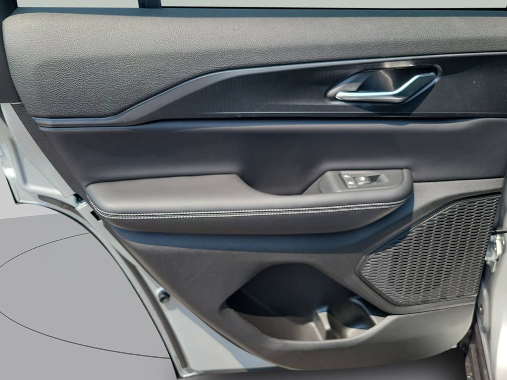 New 2026 Jeep Grand Cherokee Laredo X RWD image 19