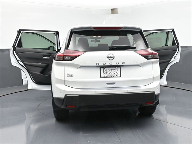 New 2026 Nissan Rogue SV image 47