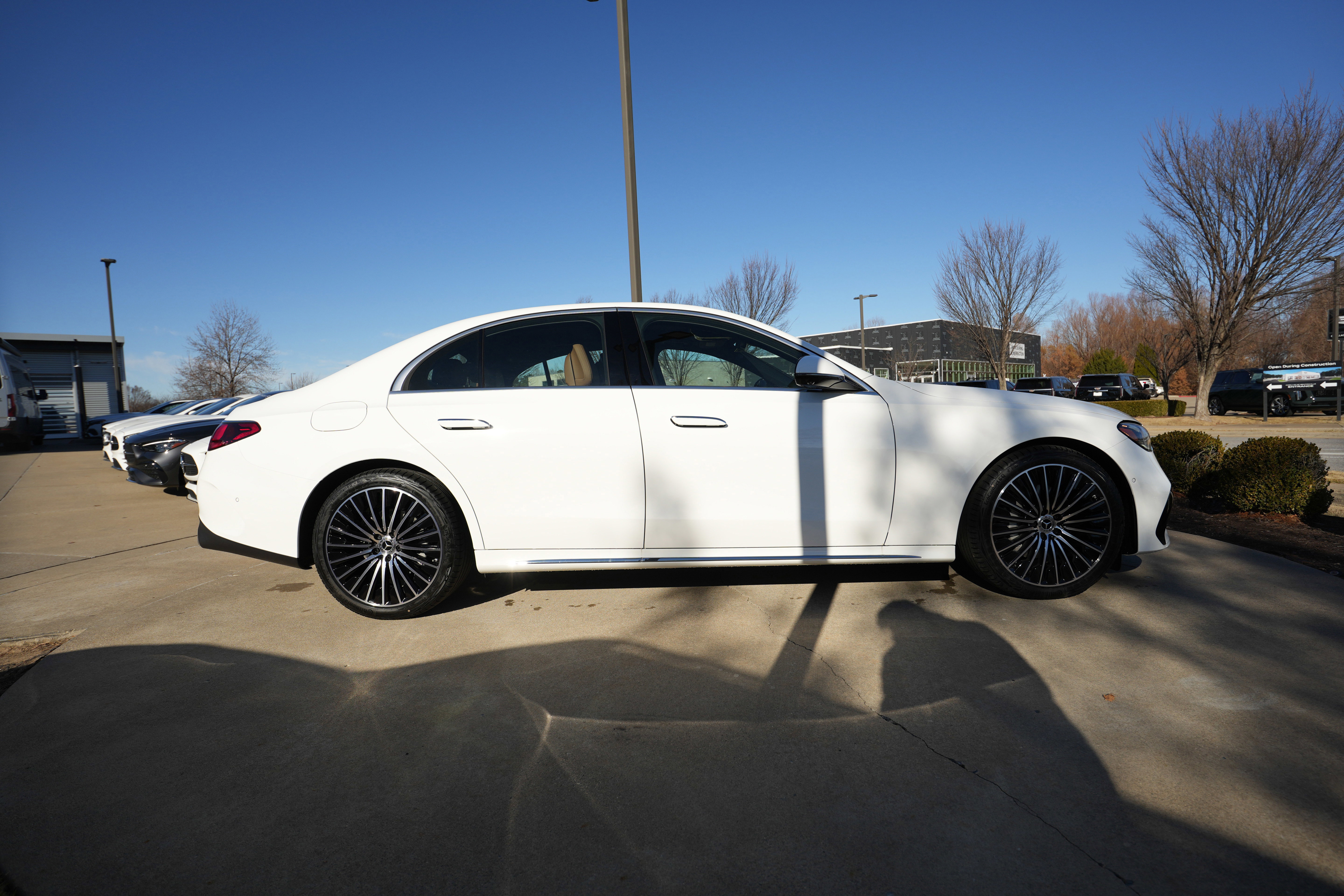 New 2026 Mercedes-Benz E 350 4MATIC Sedan image 8