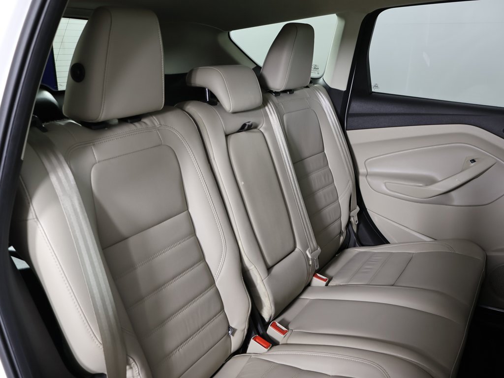 Used 2017 Ford Escape Titanium image 29