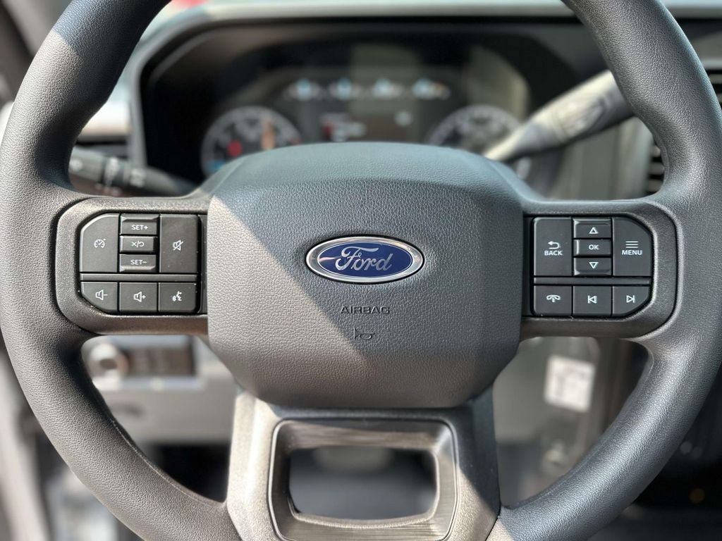 New 2026 Ford F250 XL w/ XL Driver Assist Package AWD/4WD image 16