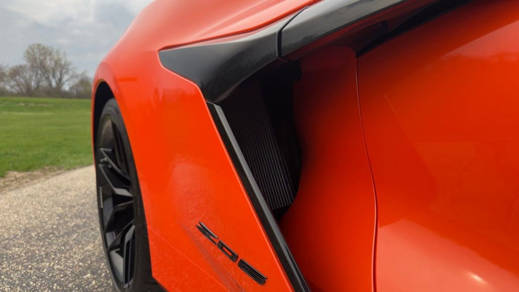 Used 2025 Chevrolet Corvette Z06 w/ Battery Protection Package image 50