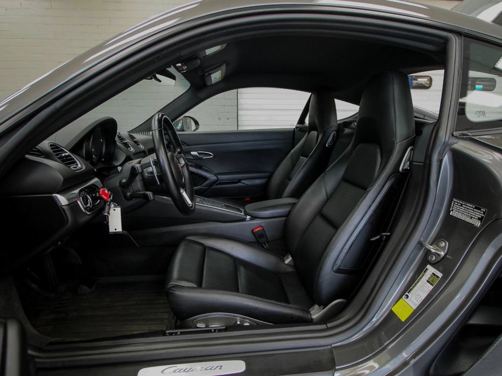 Used 2018 Porsche 718 Cayman RWD image 16