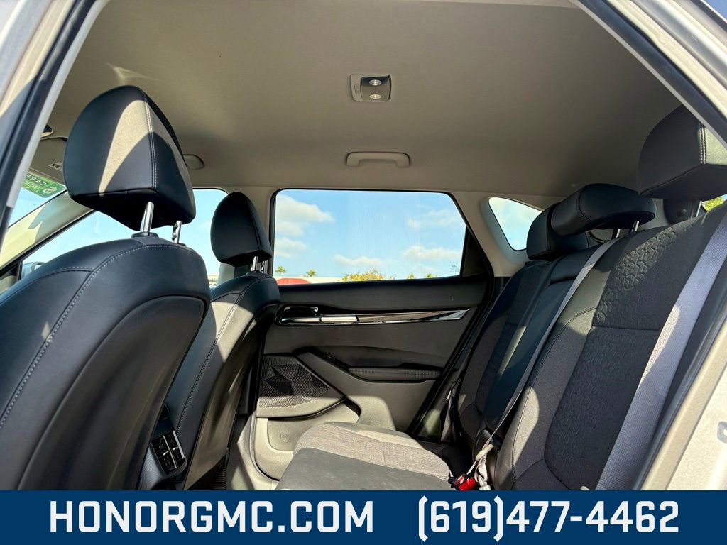Used 2024 Kia Seltos S image 14
