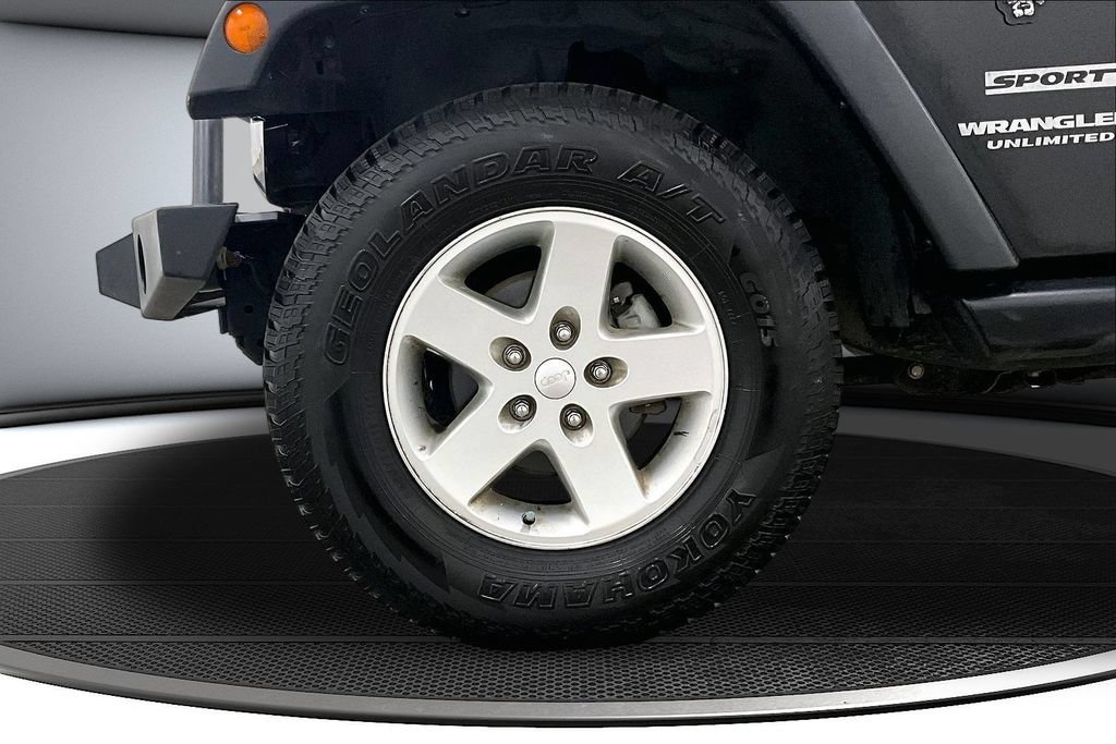 Used 2016 Jeep Wrangler Unlimited Sport w/ Quick Order Package 24S AWD/4WD image 29