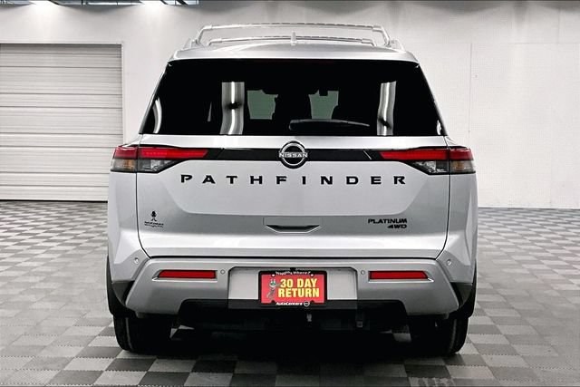 New 2025 Nissan Pathfinder Platinum w/ Lighting Package (N93) AWD/4WD image 4
