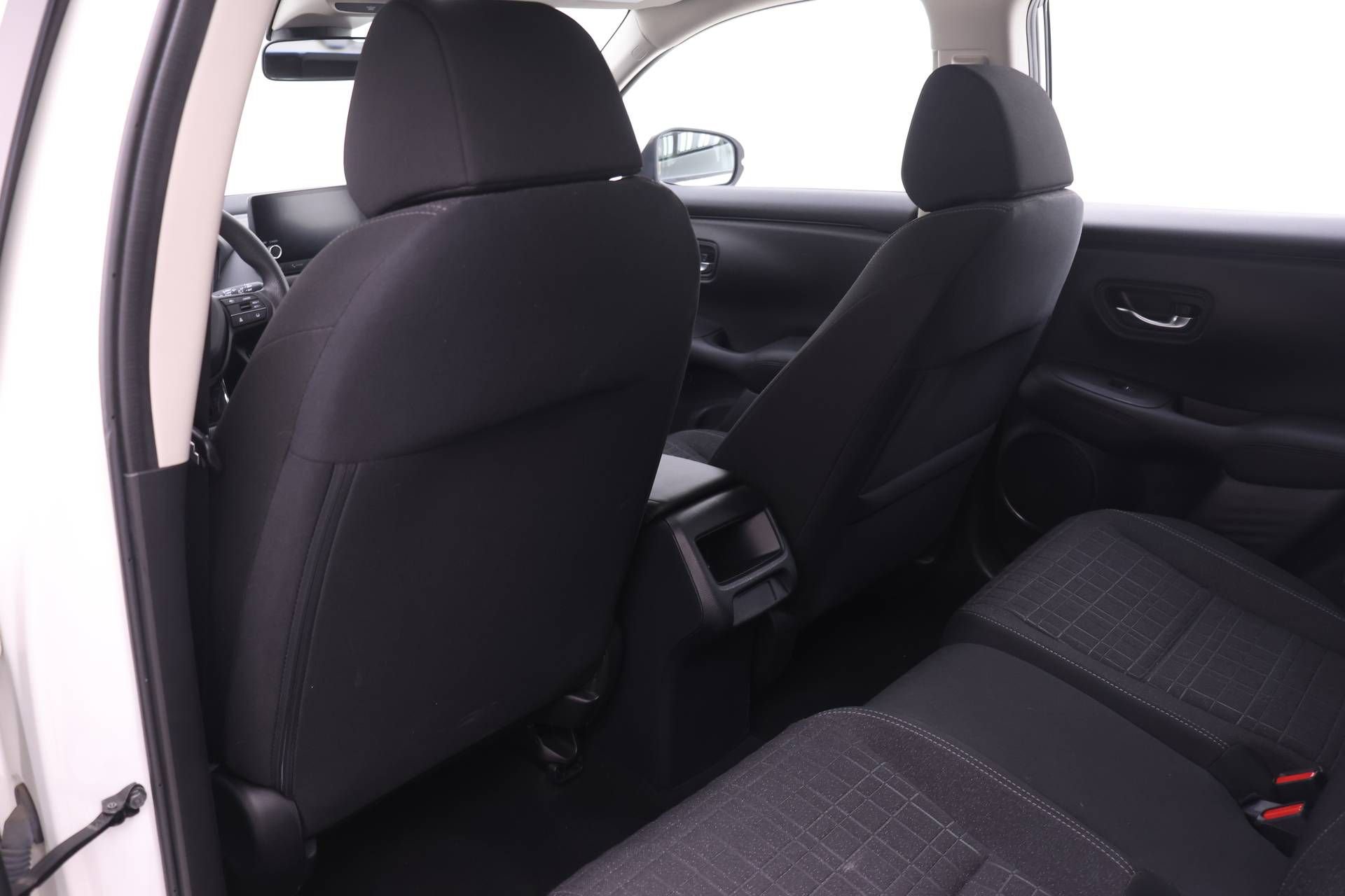 Certified 2023 Honda HR-V LX image 12