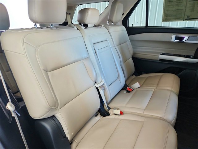 Used 2022 Ford Explorer Limited image 48