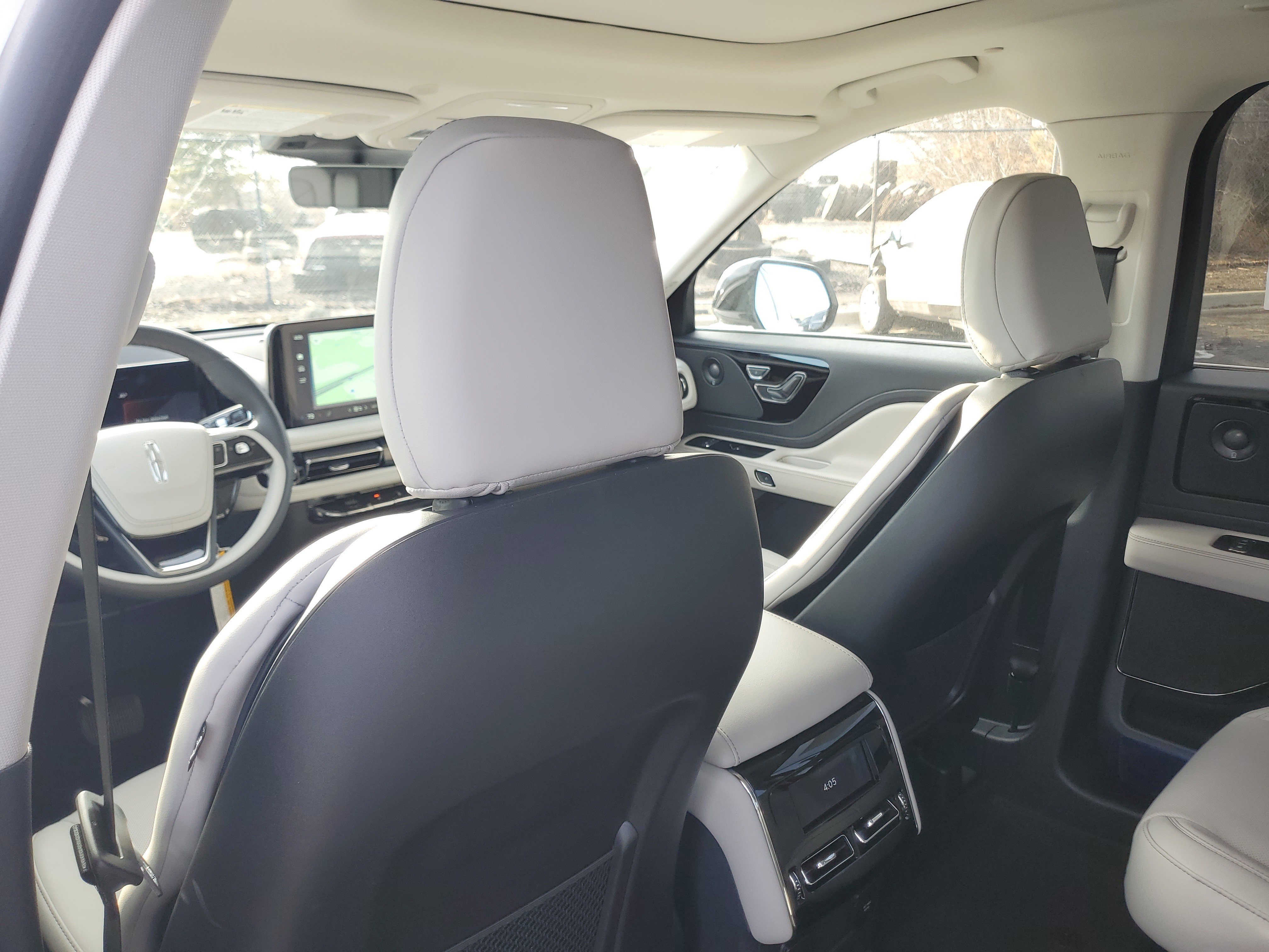 New 2026 Lincoln Aviator Reserve image 24