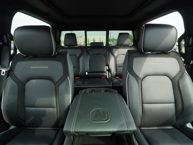 New 2026 RAM 1500 Laramie w/ Night Edition AWD/4WD image 39