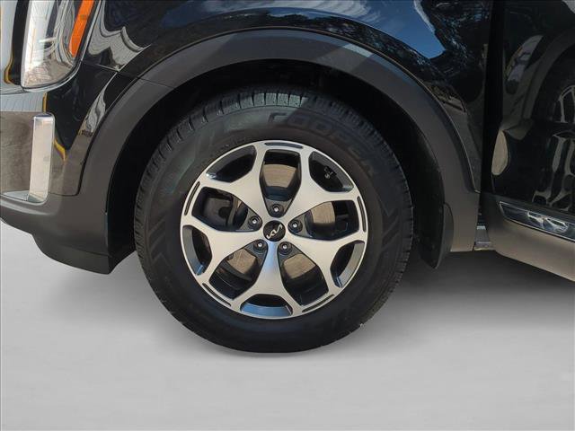 Used 2022 Kia Telluride EX image 29