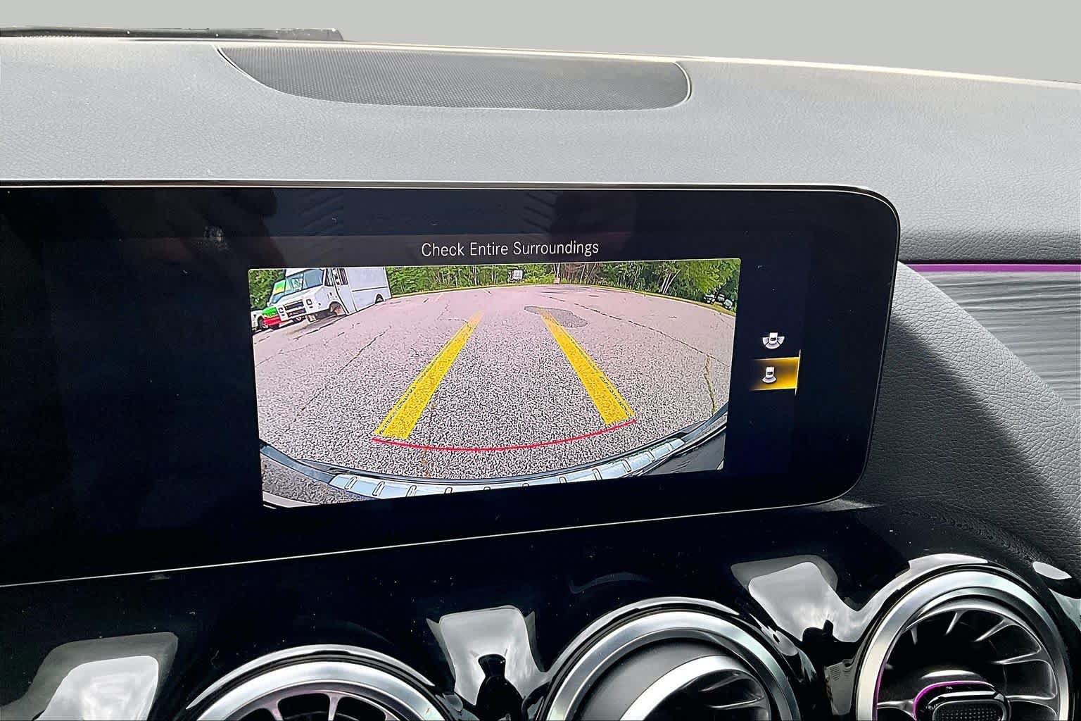 Used 2023 Mercedes-Benz GLA 250 4MATIC image 29