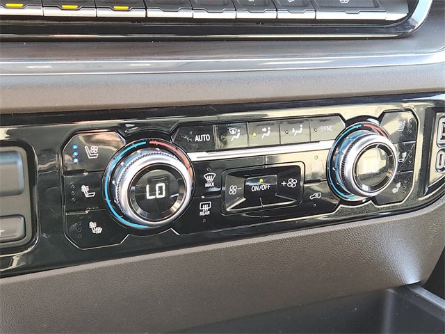 Used 2022 GMC Sierra 1500 SLT w/ SLT Premium Plus Package image 22