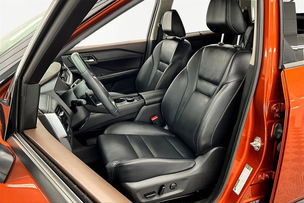 Used 2022 Nissan Rogue SL w/ SL Premium Package image 25