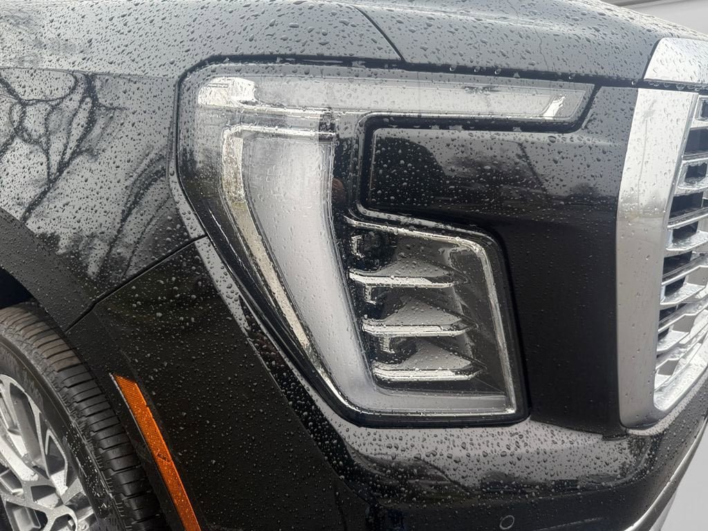 New 2026 GMC Yukon XL Denali w/ Sun & Power Step Package AWD/4WD image 29