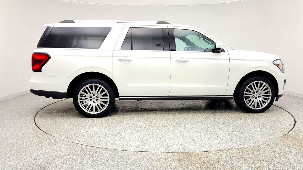 Used 2023 Ford Expedition Max Limited image 4