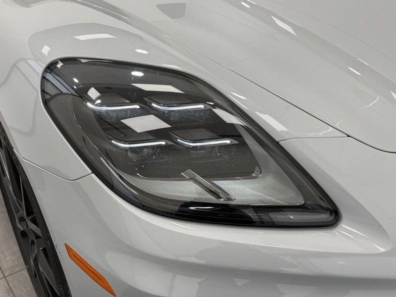 Certified 2026 Porsche Panamera 4 image 11
