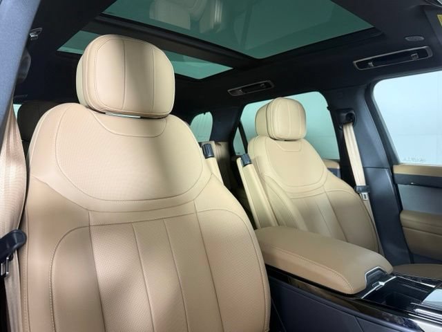 Certified 2025 Land Rover Range Rover Sport SE AWD/4WD image 32