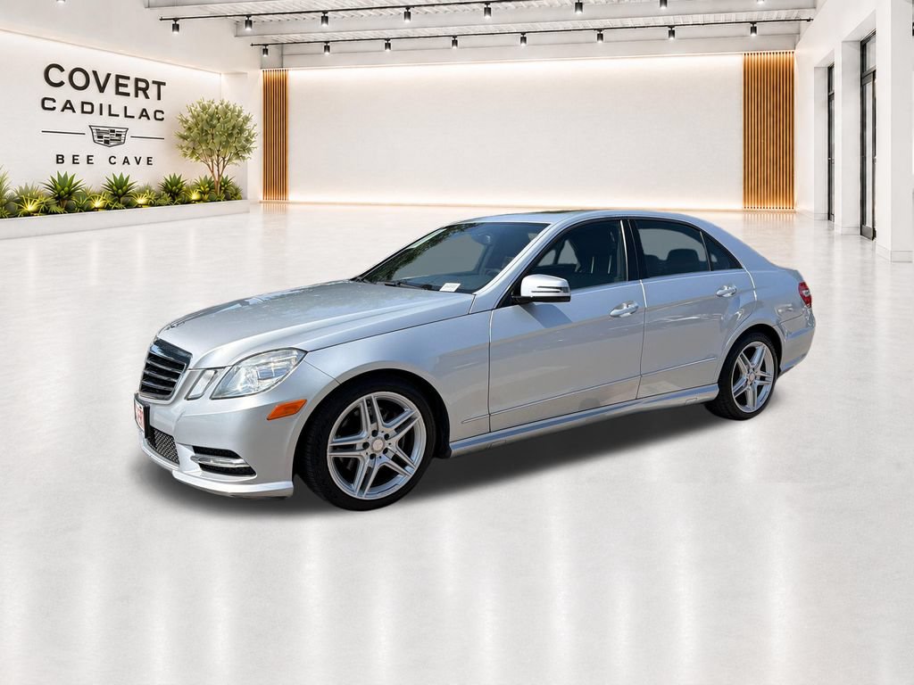 Used 2013 Mercedes-Benz E 350 4MATIC Sedan image 4