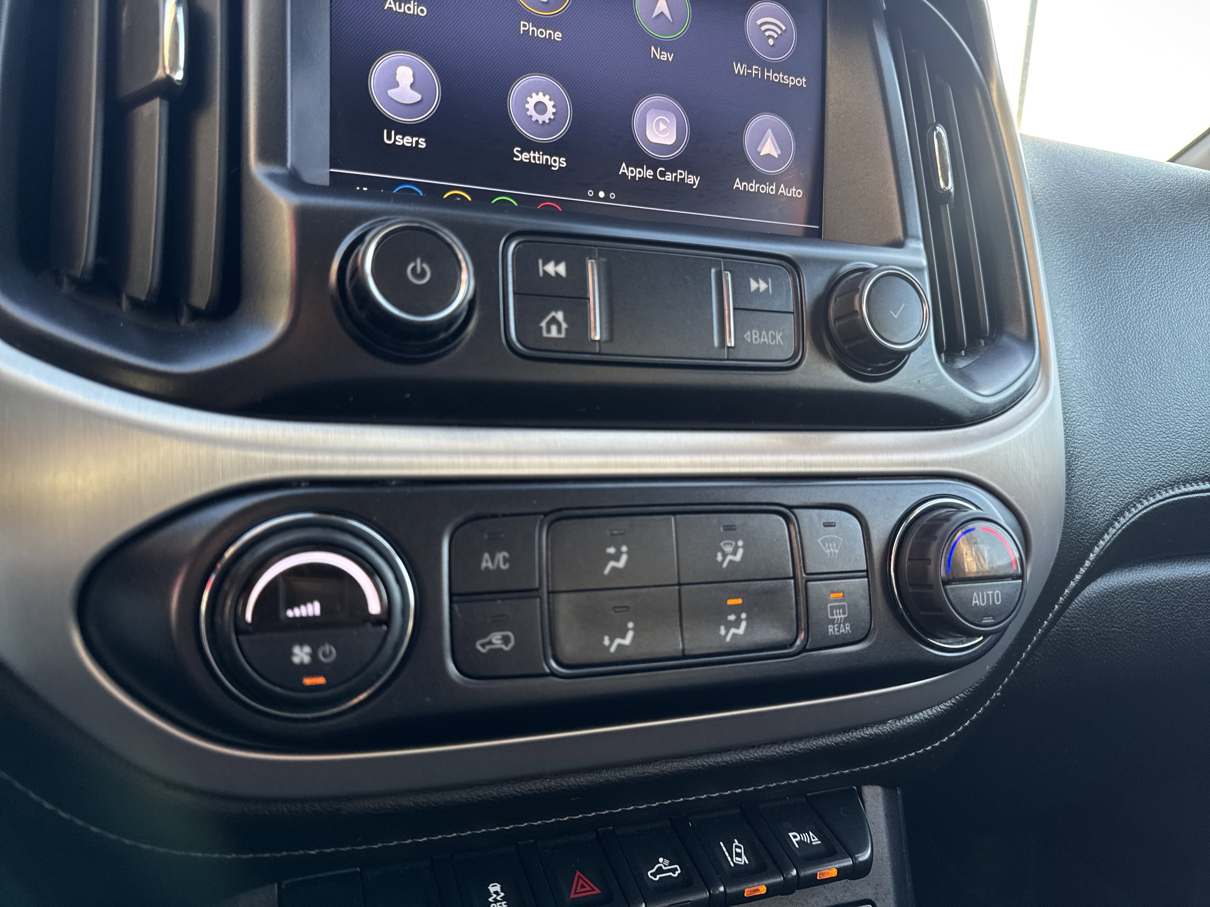 Used 2020 GMC Canyon SLT w/ Driver Alert Package image 23