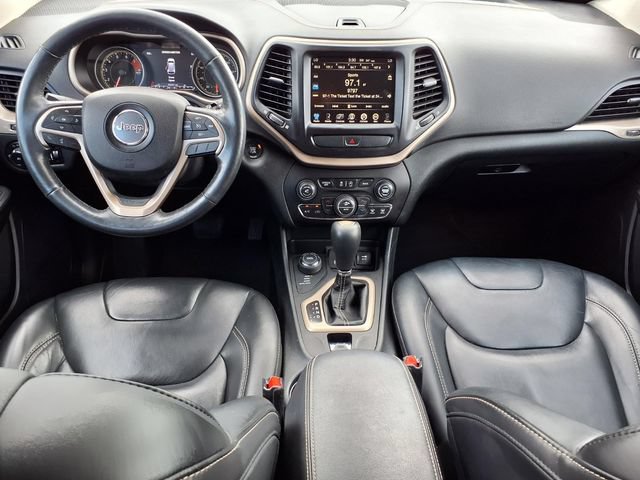 Used 2016 Jeep Cherokee Limited AWD/4WD image 10