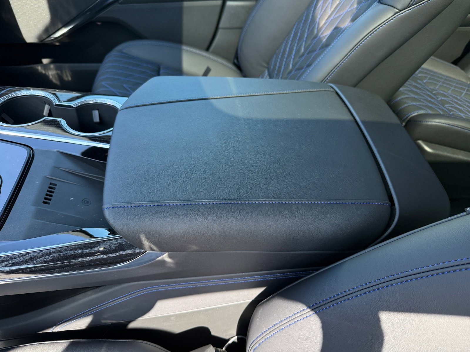 New 2026 Cadillac Escalade IQ Luxury 1 image 14