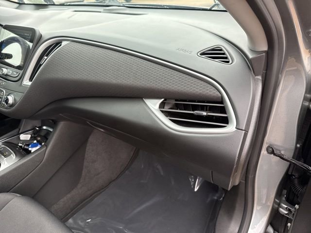Used 2024 Chevrolet Malibu LT image 50