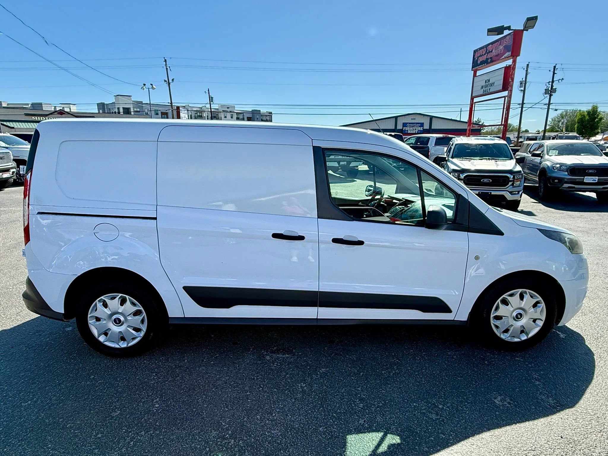 Used 2015 Ford Transit Connect XLT FWD image 6