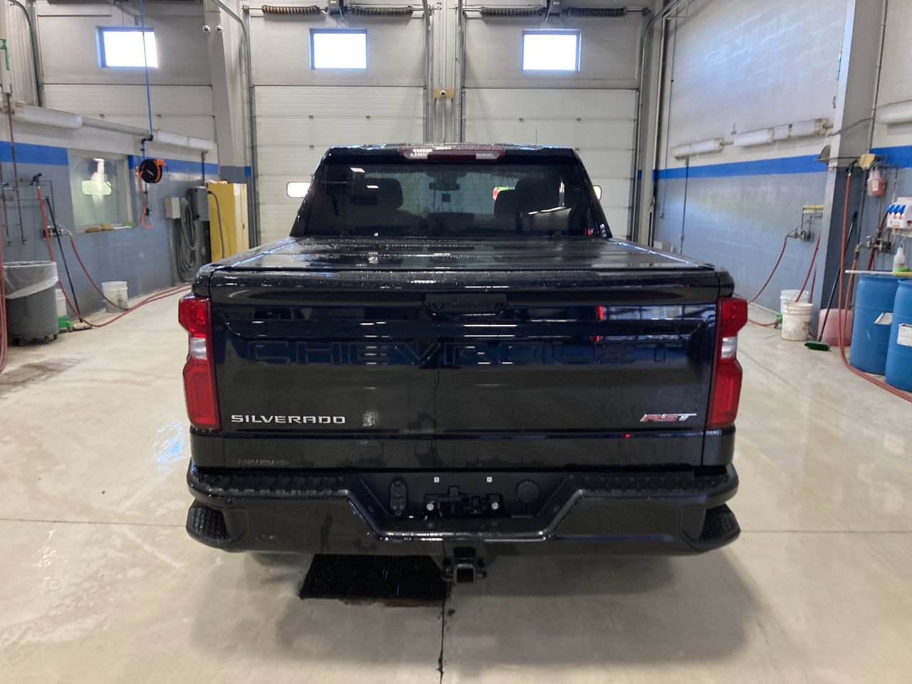 Used 2023 Chevrolet Silverado 1500 RST AWD/4WD image 6
