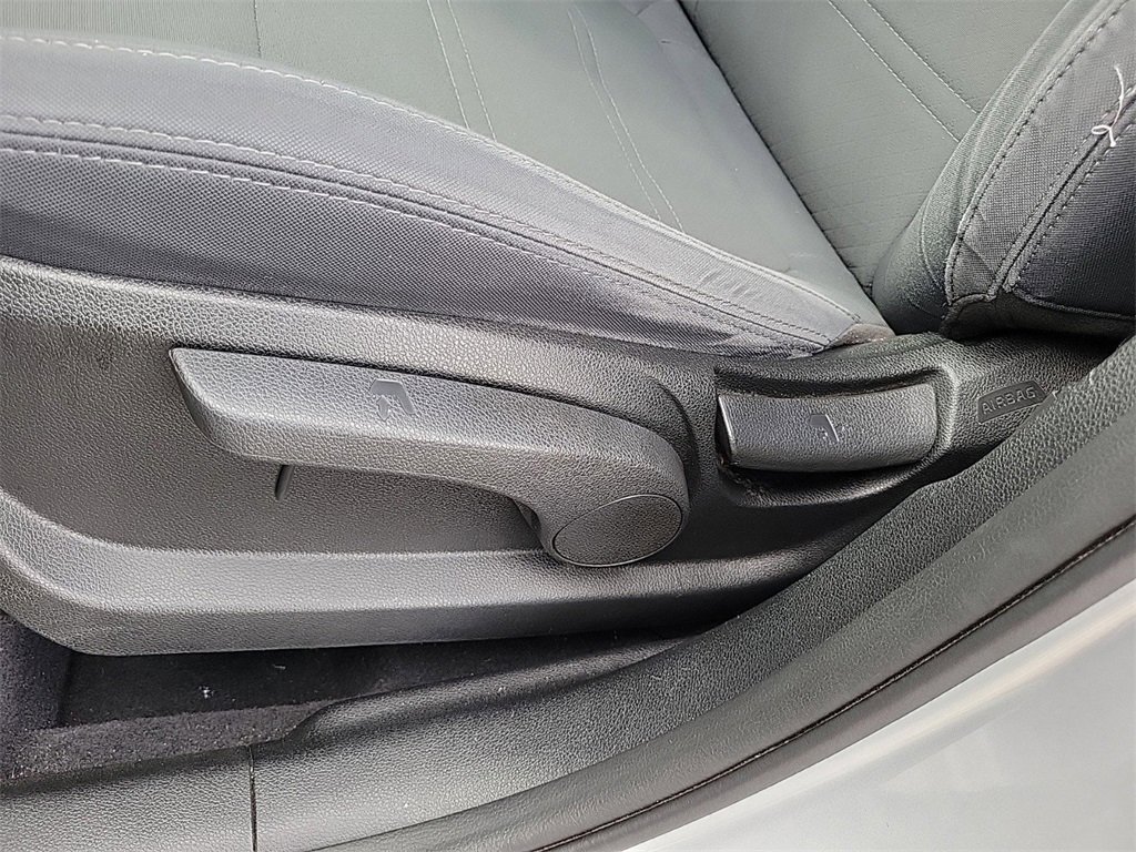 Used 2019 Kia Sorento L image 16