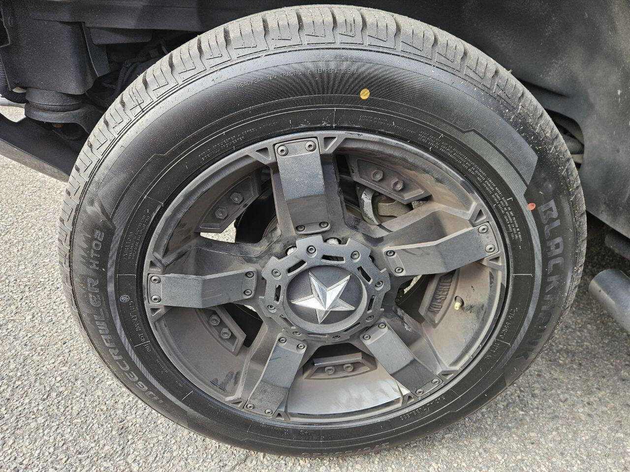 Used 2008 HUMMER H2 image 17