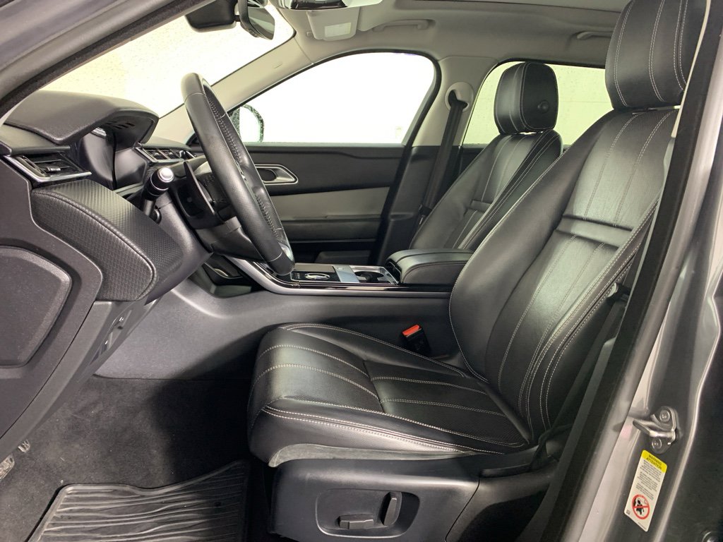 Used 2018 Land Rover Range Rover Velar S image 15