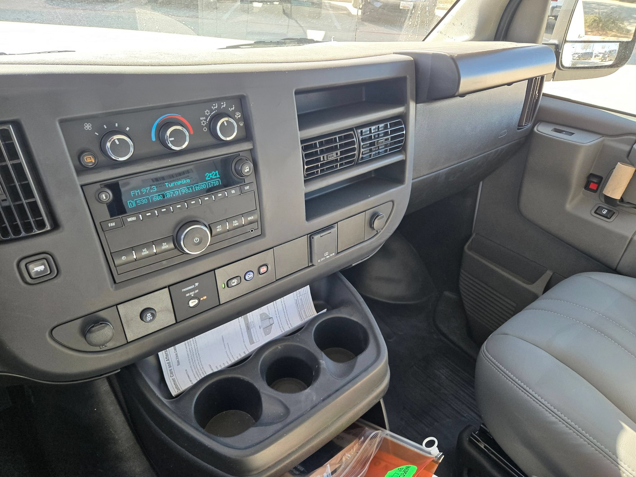 New 2025 Chevrolet Express 3500 w/ Power Convenience Package RWD image 15