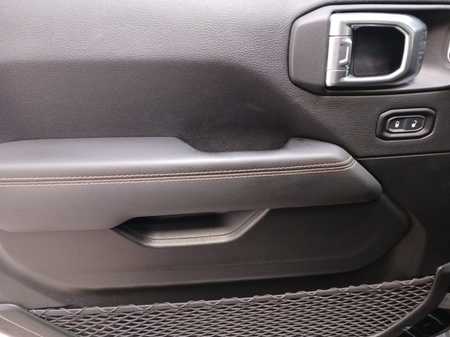 Used 2021 Jeep Wrangler Unlimited Sahara image 26