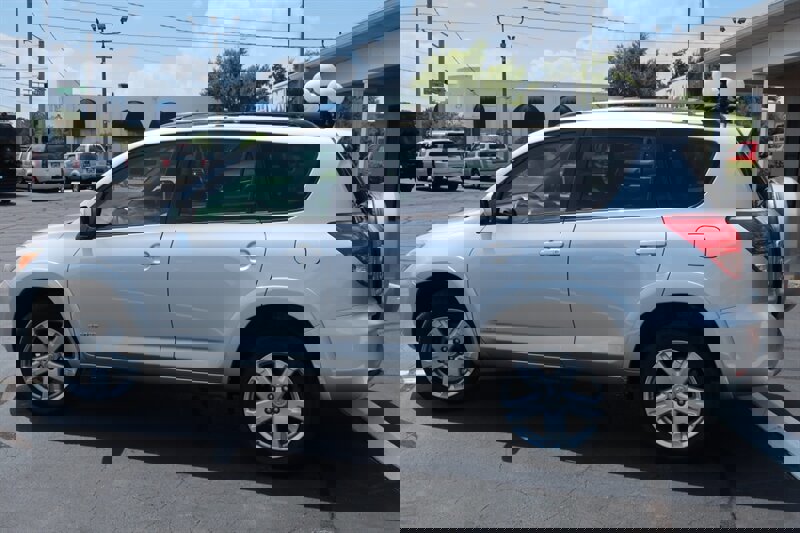 Used 2008 Toyota RAV4 Sport image 12