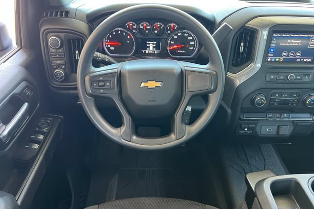 Used 2020 Chevrolet Silverado 2500 Custom w/ Custom Value Package AWD/4WD image 17