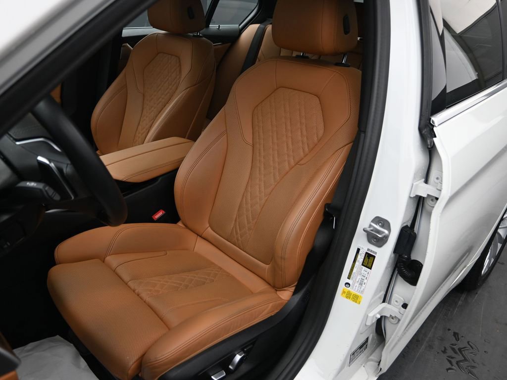 Certified 2023 BMW 530i w/ Convenience Package image 13