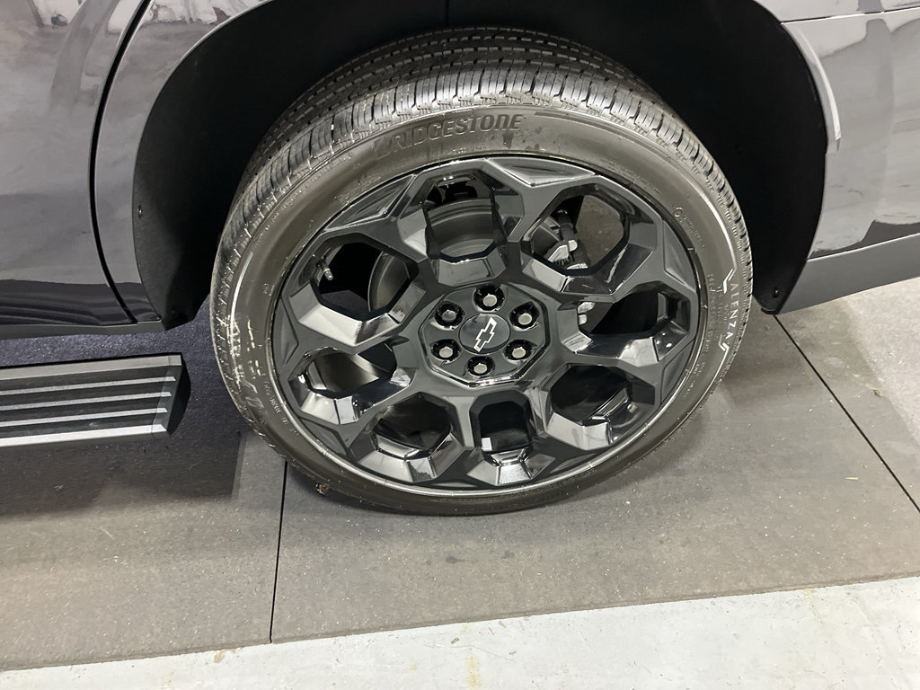 New 2026 Chevrolet Tahoe High Country AWD/4WD image 28