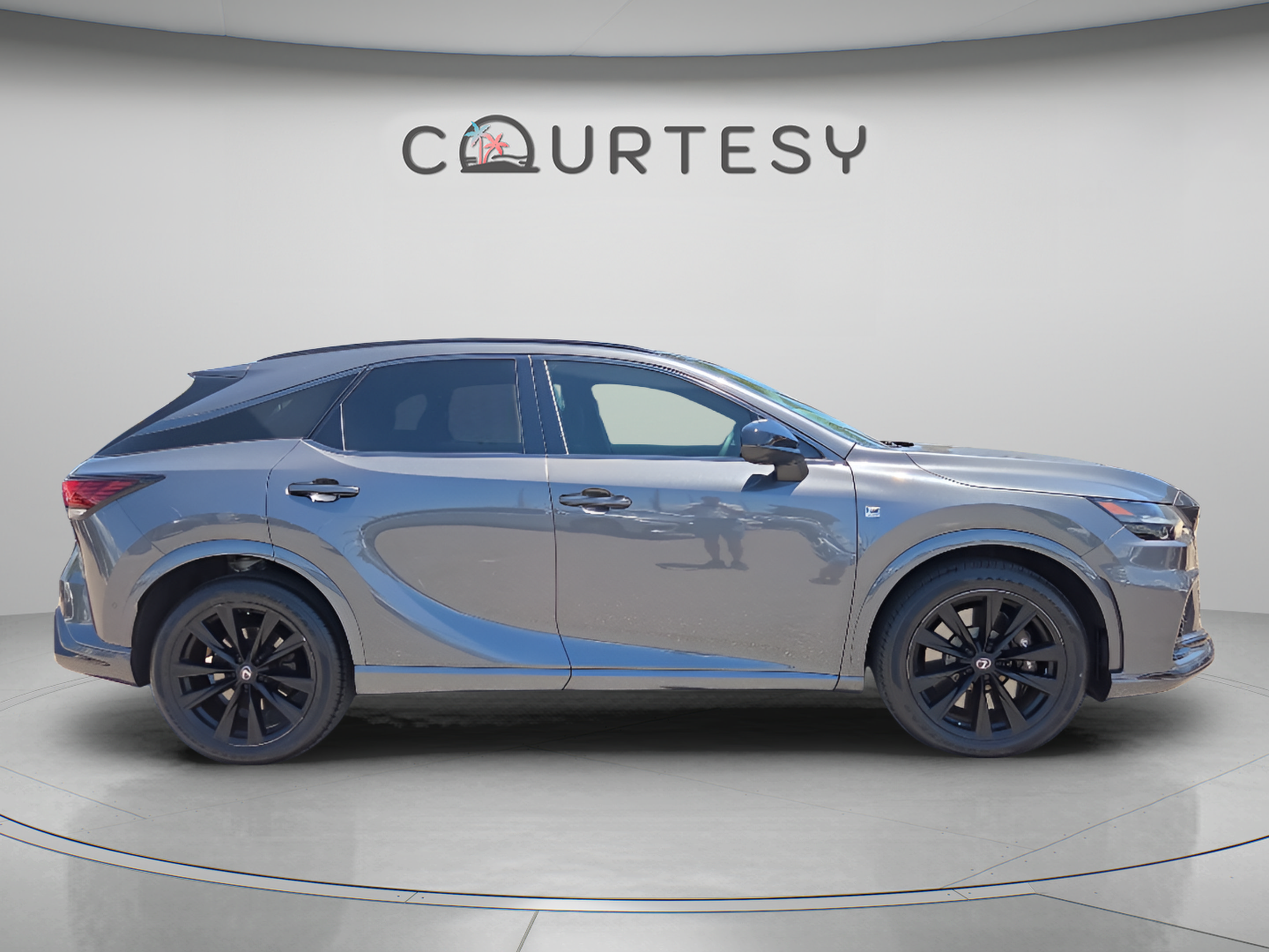 Used 2024 Lexus RX 500h F Sport w/ Convenience Package AWD/4WD image 6