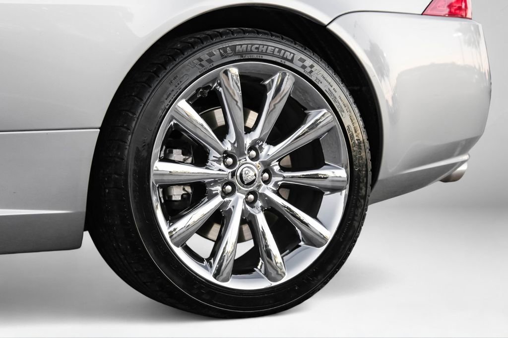 Used 2010 Jaguar XK Convertible image 53