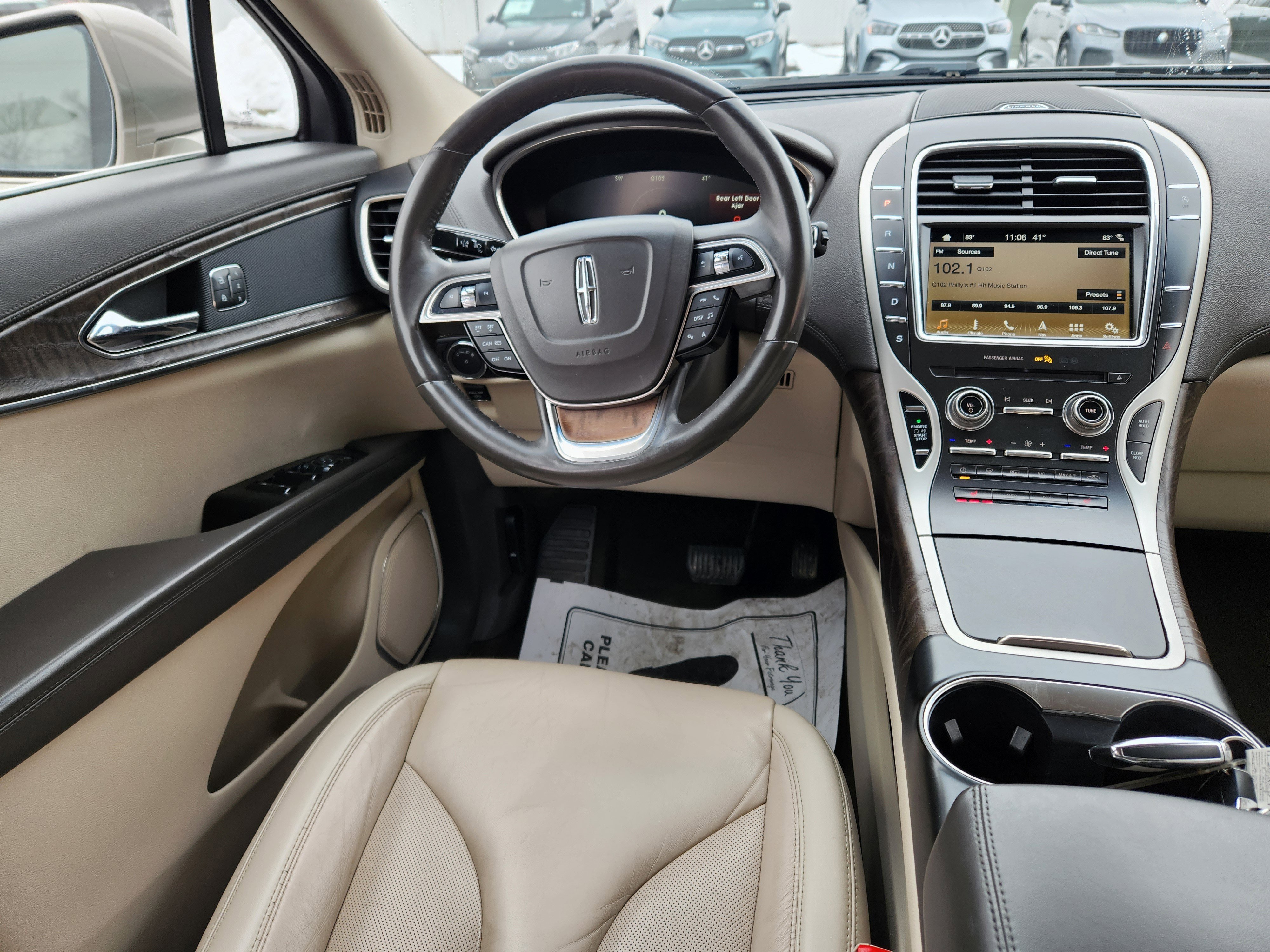 Used 2019 Lincoln Nautilus Select image 13