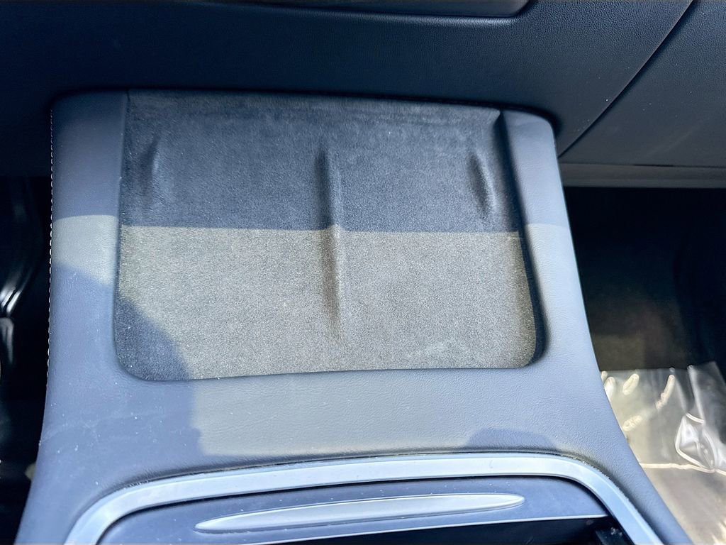 Used 2023 Tesla Model Y Long Range image 31