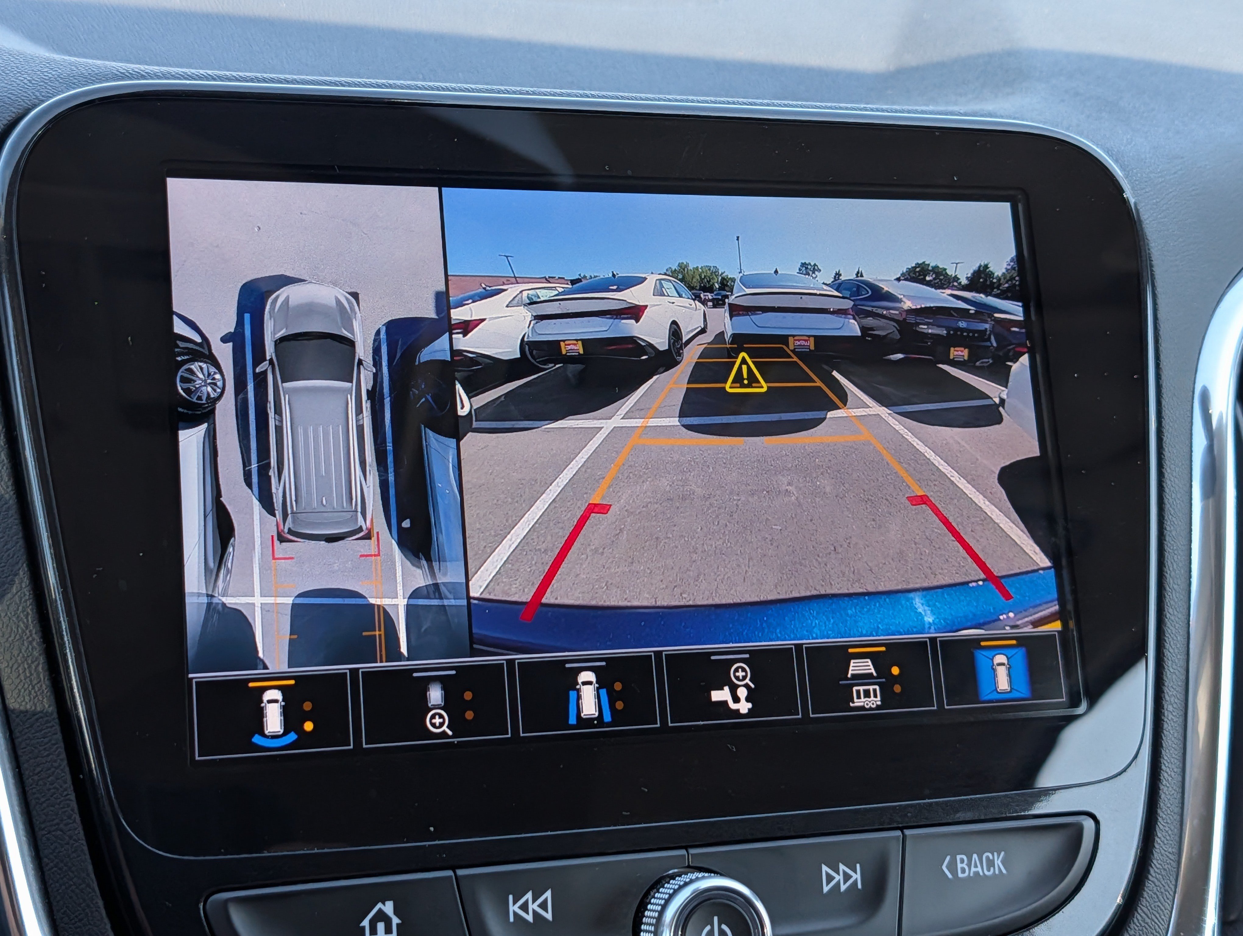 Used 2022 Chevrolet Equinox Premier AWD/4WD image 27