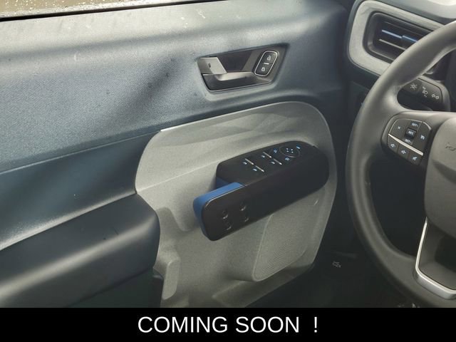 Used 2025 Ford Maverick XLT image 31